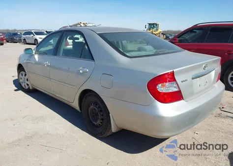 2004 Toyota Camry Le from USA, damaged, VIN 4T1BE30K74U905911